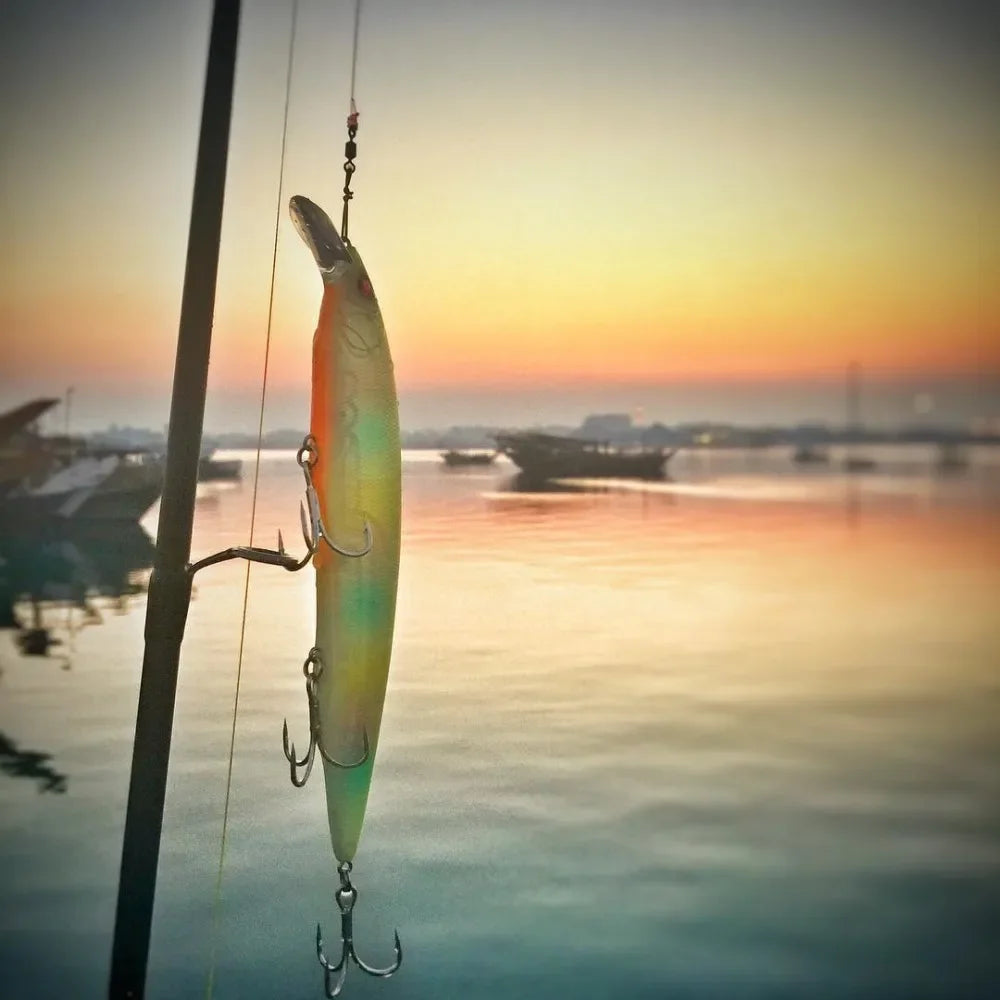 TSUYOKI Barracuda Lures 160mm 30g Minnow Wobbler Kanata 160F Saltwater Minnows Jerkbaits Floating Magabass Kanata Ayu 160 F SW